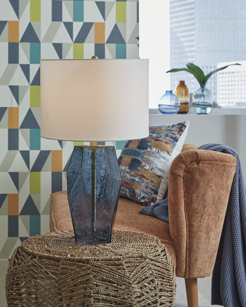 Ashley - Шилэн ширээний гэрэл L430854