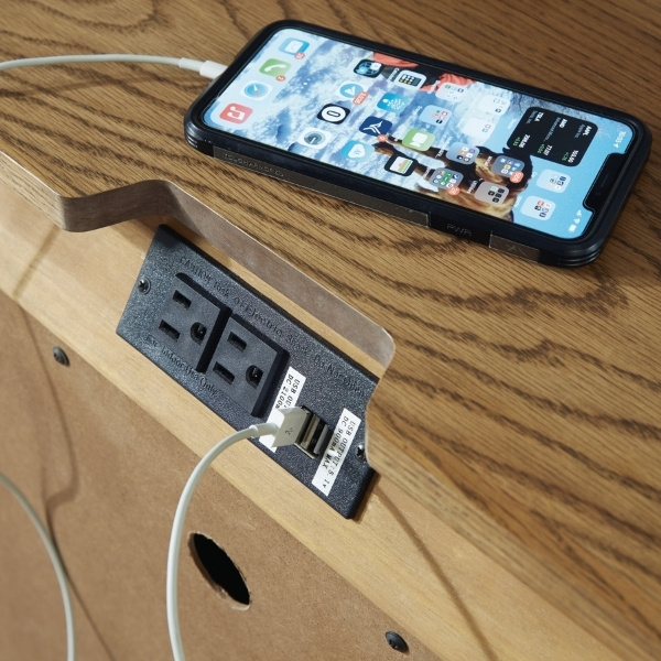 Ashley - 3 шургуулгатай шүүгээ B783-93W9